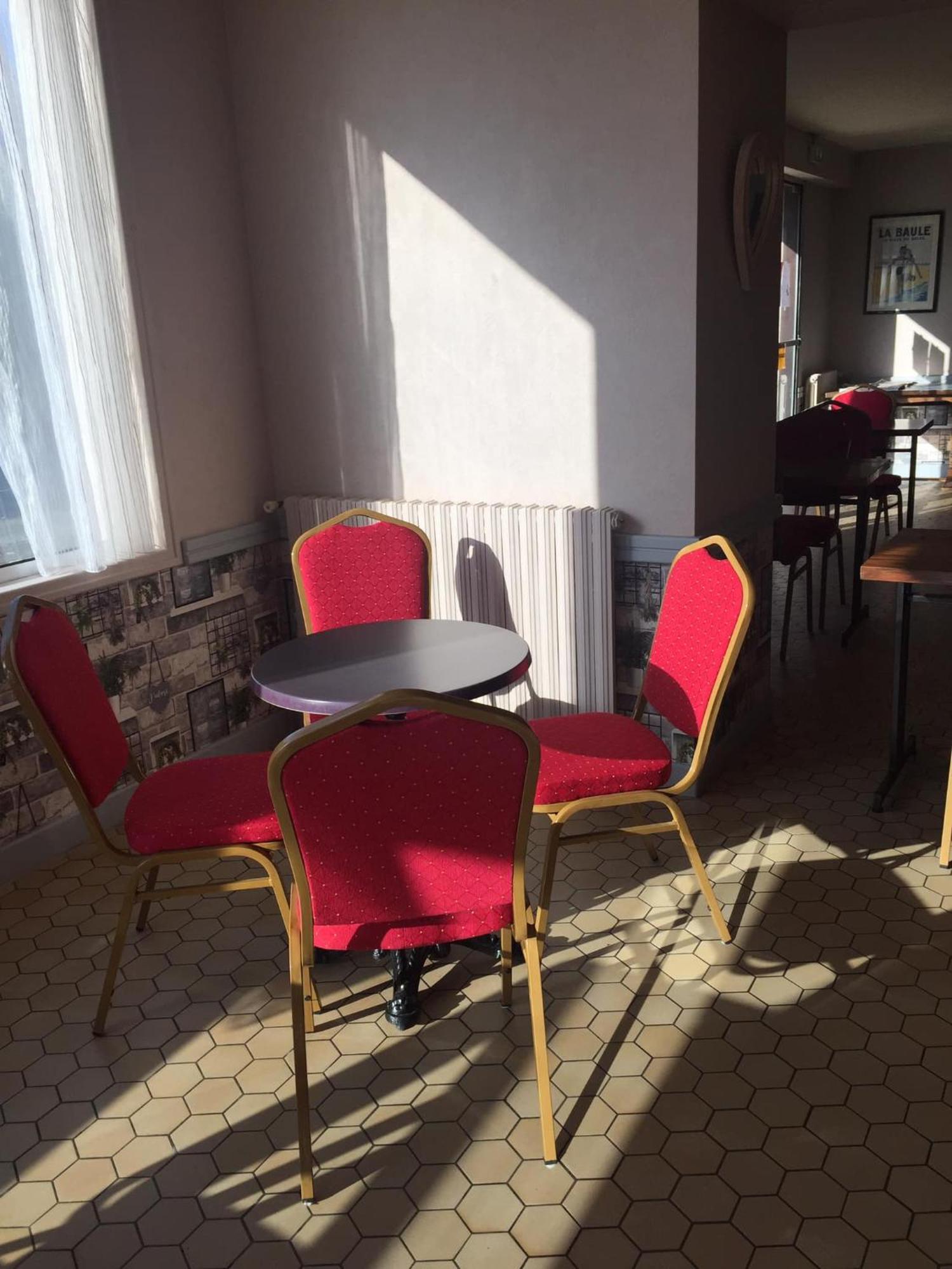 Auberge Du Calvaire Pontchâteau Exteriör bild