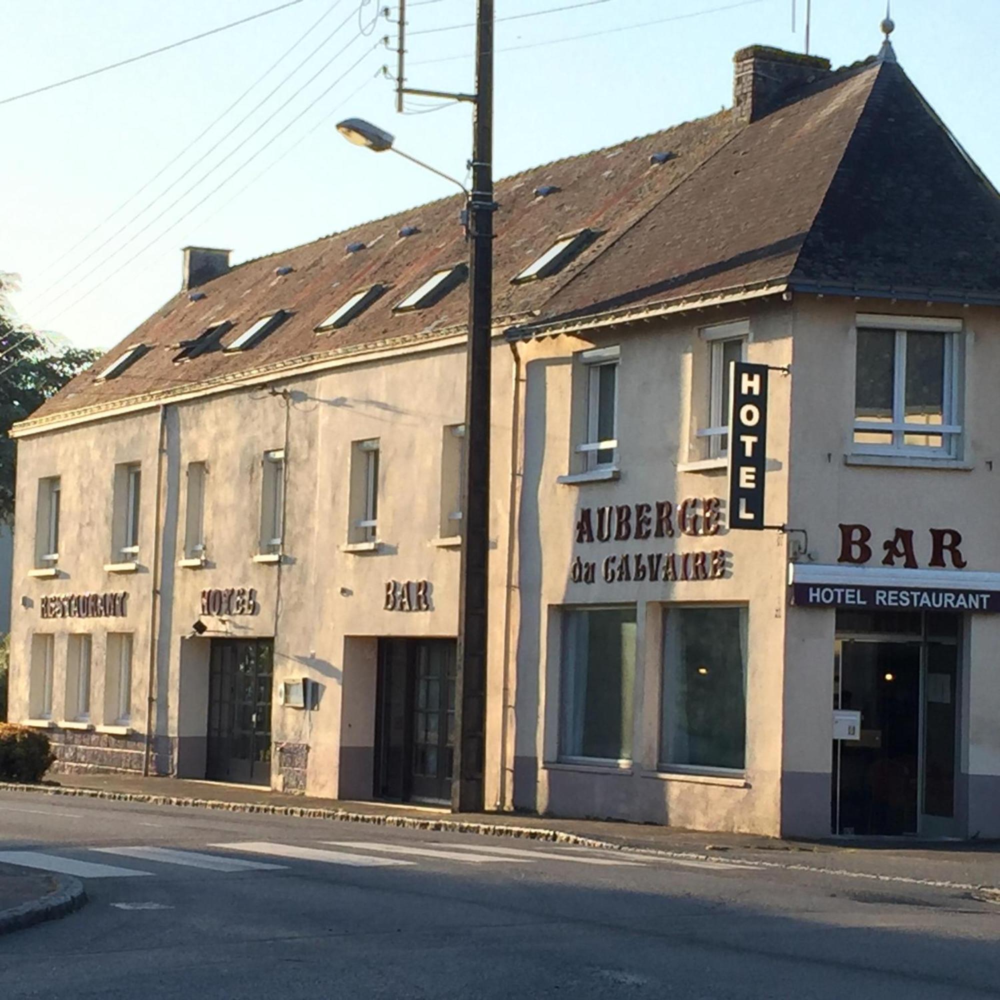 Auberge Du Calvaire Pontchâteau Exteriör bild