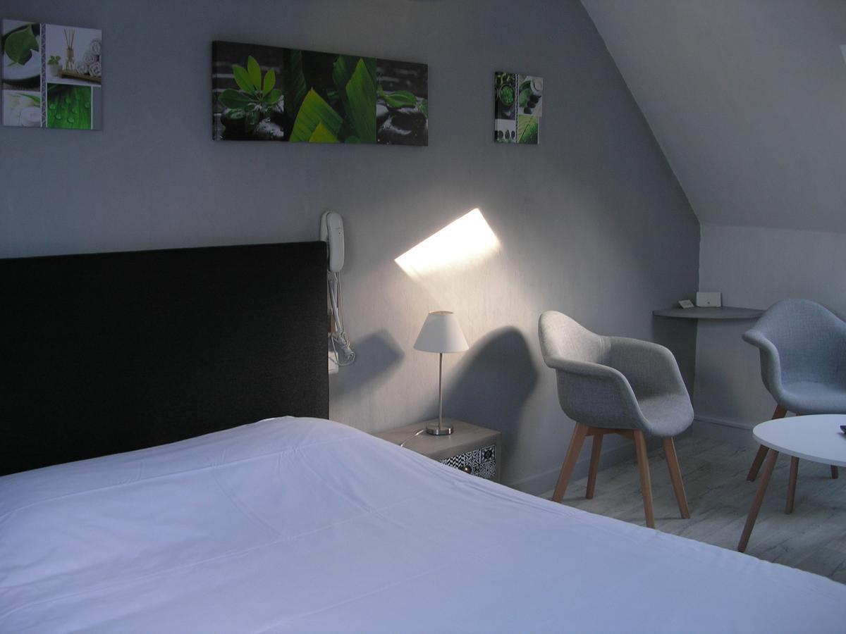 Auberge Du Calvaire Pontchâteau Exteriör bild